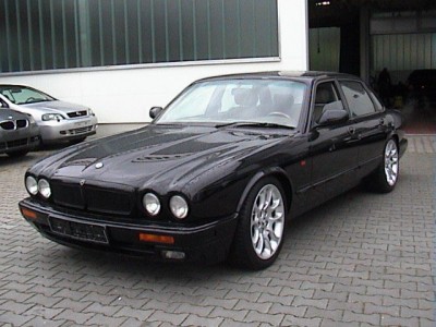 НУ И НА ЗАКУСКУ "МЕЧТА ИДИОТА" - JAGUAR XJR 4.0 KOMPRESSOR