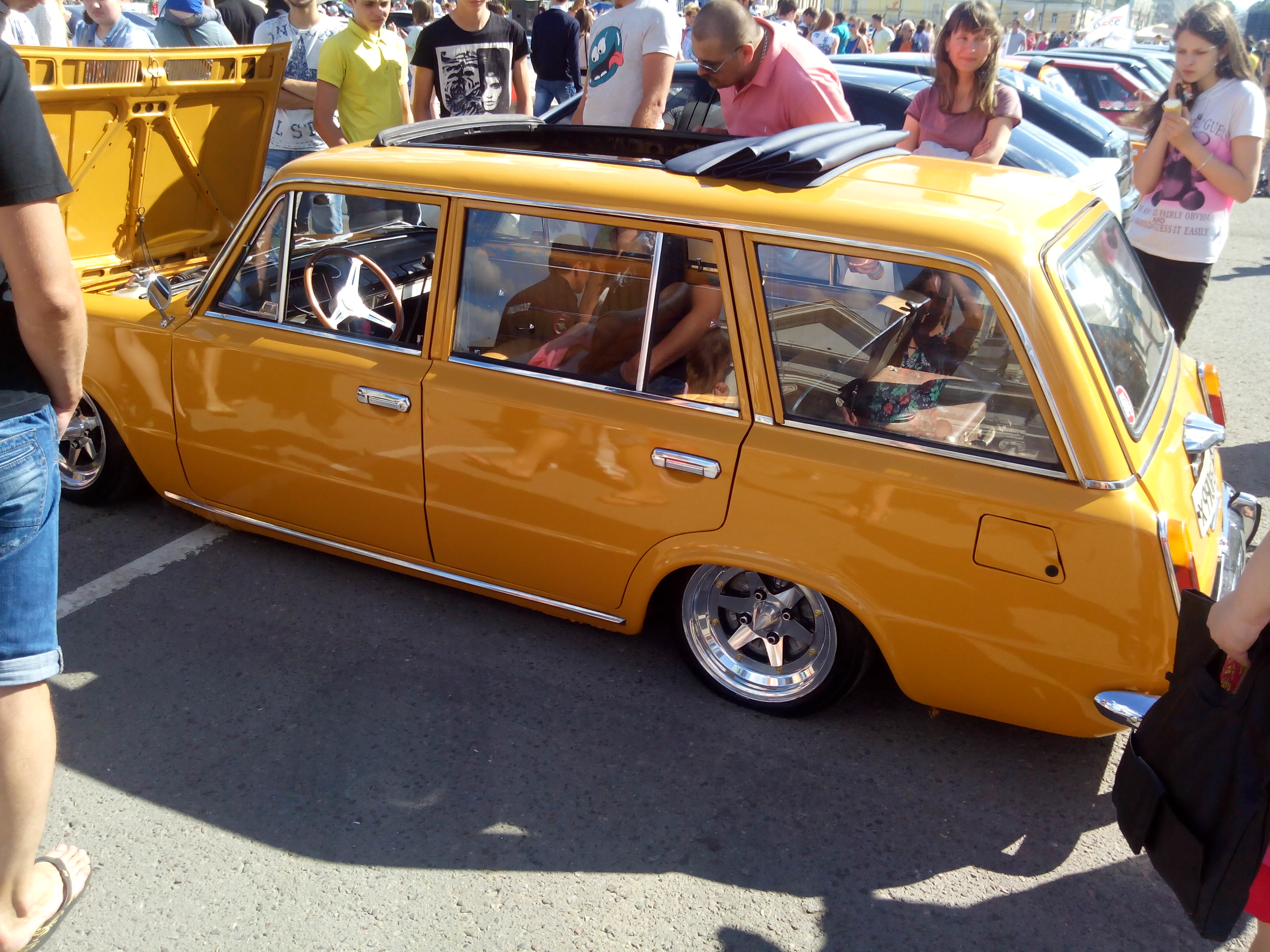 IMG-1434114185642-V.jpg