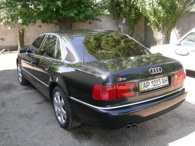 S8 зад.jpg