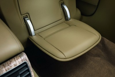 a8_long_additional_seat[1].jpg