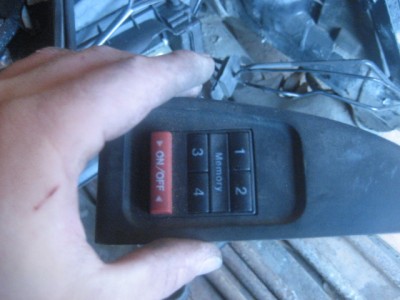 память сидений с виду вроде одинаковая..