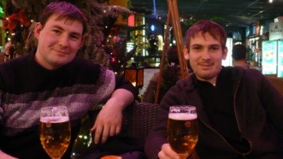 первая кружка пива по иронии в китайском ресторане (с местами там проблемма)