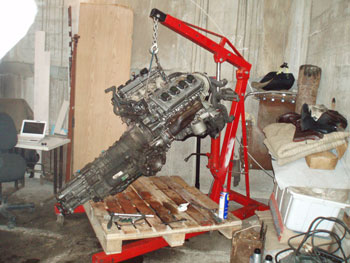 подвешанные причандалы