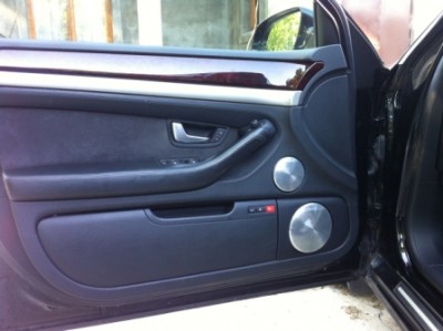 Акустика вообще отпад.