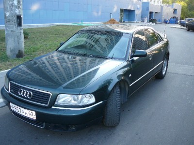 Извините за задержку. Выкладываю фото. А8, 4.2L, AUW, 2002 год. Т-зеленый металлик.
