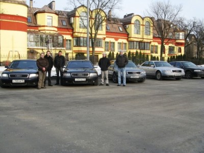 Слева на право: Numenor, Vladimir_a8, Andrey72, Вася Пряник, WiSla.