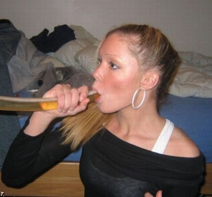 beer_bong_girls_01.jpg