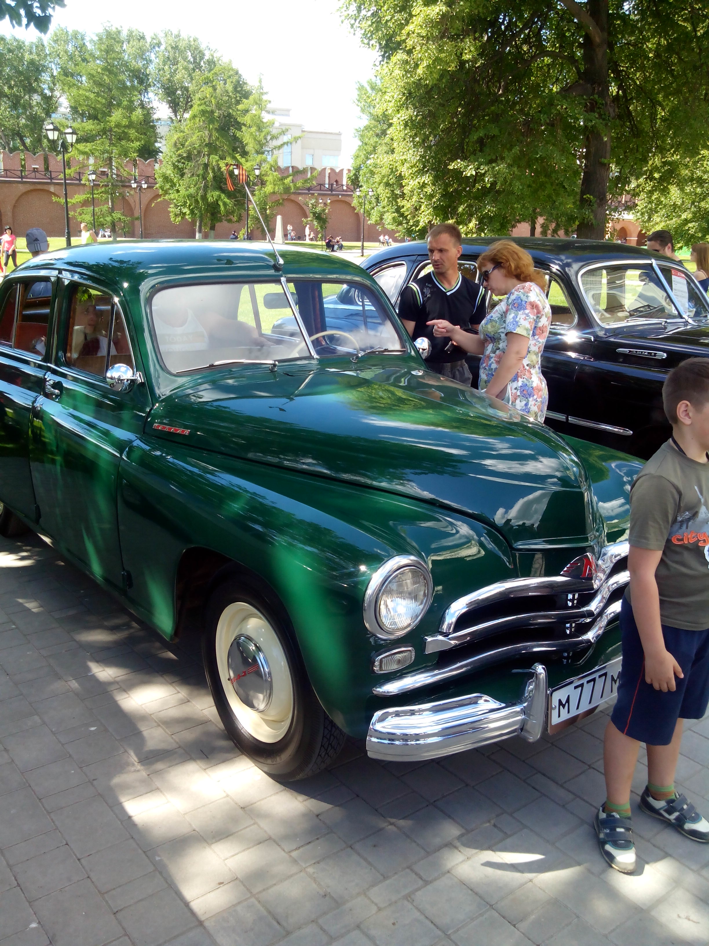 IMG-1434110910082-V.jpg