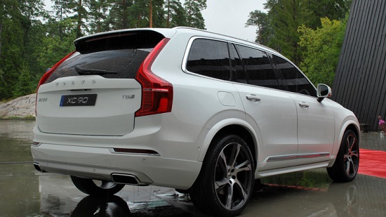 novy-j-volvo.jpg